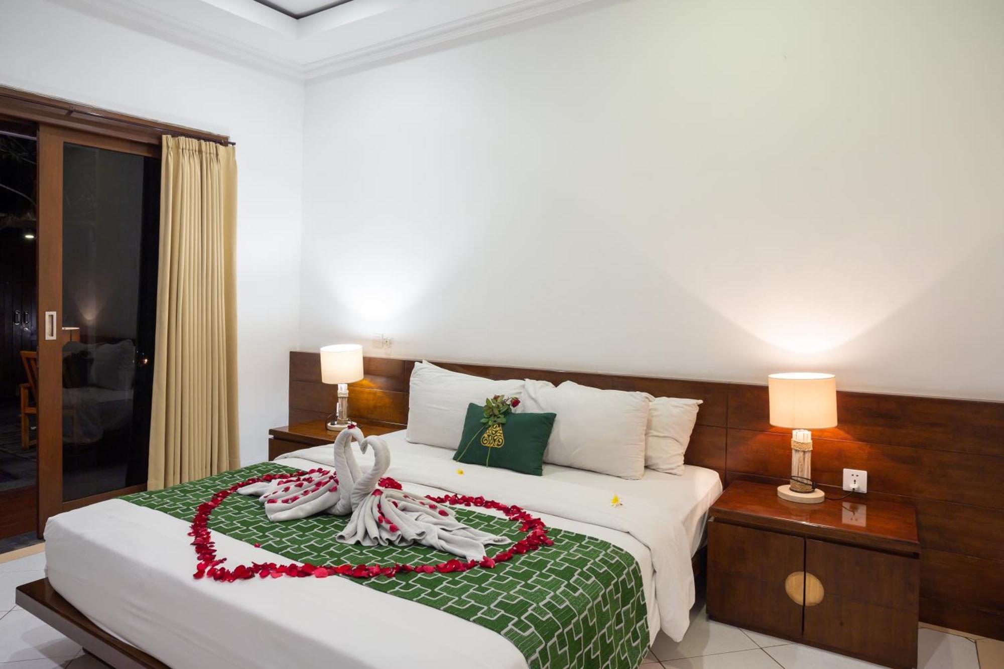 Paisa Villa Seminyak Esterno foto